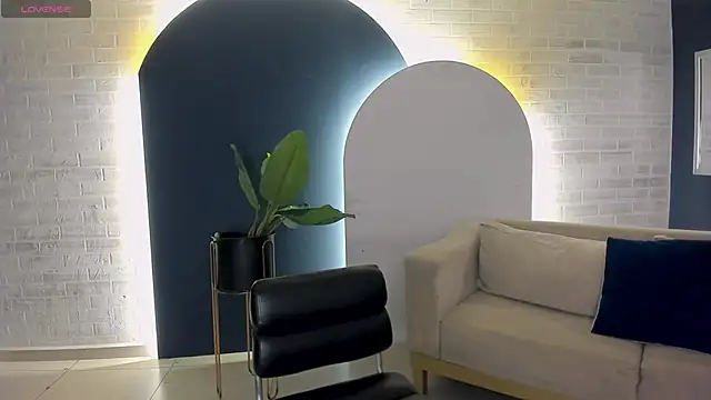 SunnyRivers online show from April 2026 05:51:01 PM