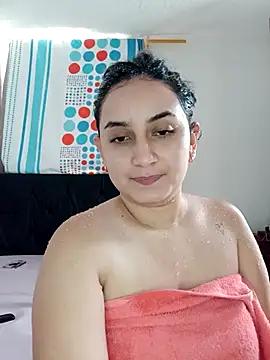 Angeelus2 online show from December 2024 07:17:02 PM