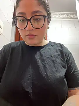 croftsmila online show from January 2026 11:08:01 PM