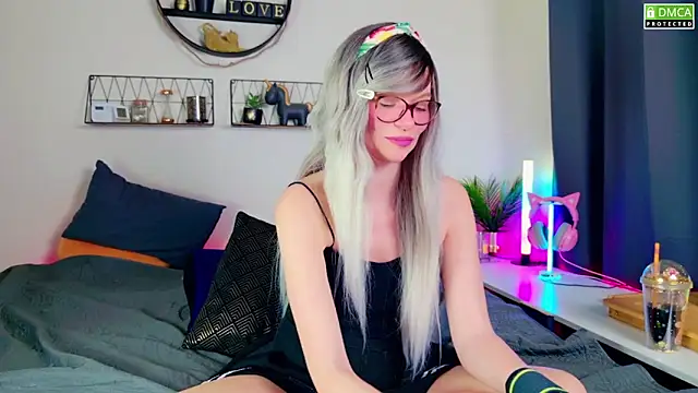 Kittychatte online show from January 2025 08:33:02 PM