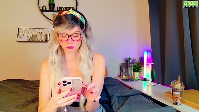 Kittychatte online show from February 2025 08:21:02 AM