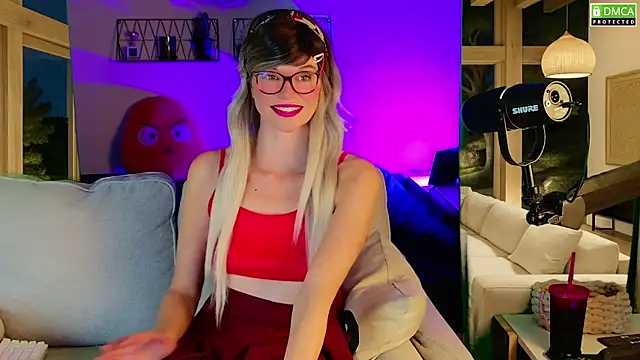 Kittychatte online show from September 2025 08:03:01 PM