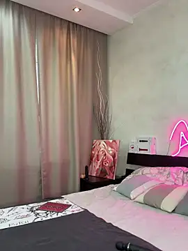 Snapshot of Milf_Tea chatting on February 2025 04:07:01 AM Milf Tea online show from February 2025 04:07:01 AM