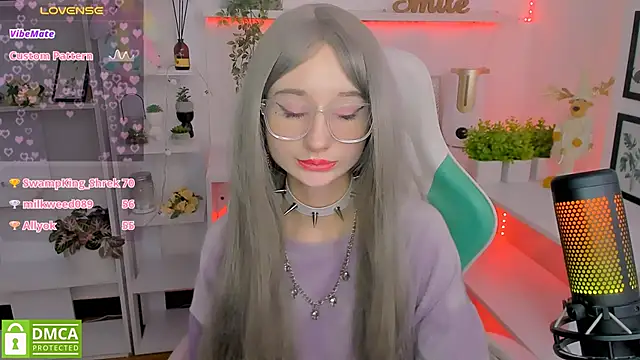 Katia Kim online show from February 2025 09:37:01 AM