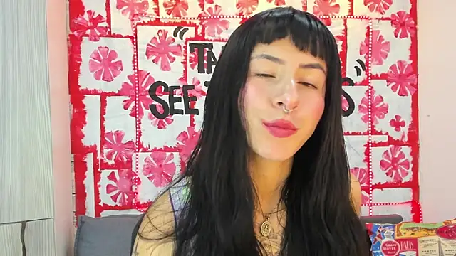 Mhelanny2 online show from March 2025 02:10:01 PM