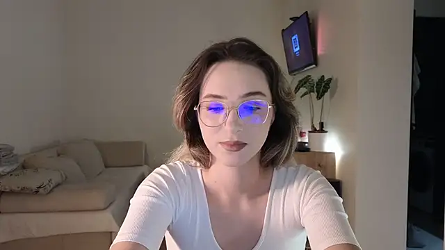 PassionAnn online show from November 2025 07:24:02 PM