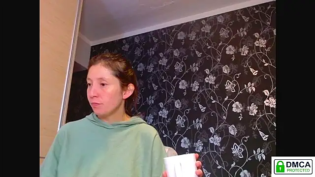 Sophi Cute online show from January 2026 12:32:02 PM