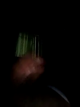 Ucuncuolurumm online show from November 2025 12:02:01 AM
