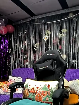 KikiXRed online show from February 2026 05:27:02 AM