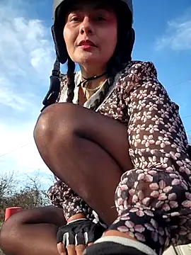 Snapshot of bellapaty chatting on February 2026 03:23:01 PM bellapaty online show from February 2026 03:23:01 PM