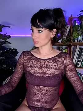 Naughty-Jessie online show from September 2025 09:20:01 PM