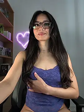 Naughty-Jessie online show from February 2026 09:15:02 PM