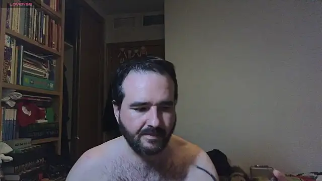 Snapshot of curiosillo83 chatting on January 2025 01:37:02 AM curiosillo83 online show from January 2025 01:37:02 AM
