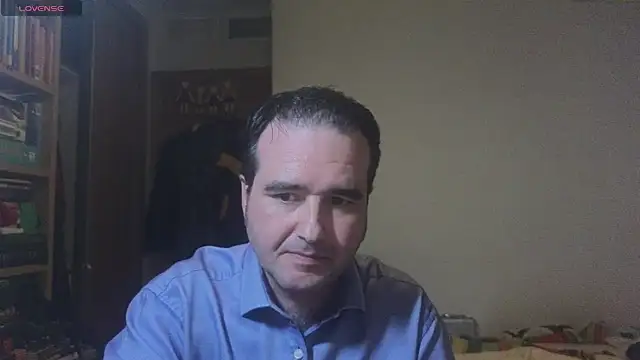 Snapshot of curiosillo83 chatting on January 2025 06:54:01 PM curiosillo83 online show from January 2025 06:54:01 PM