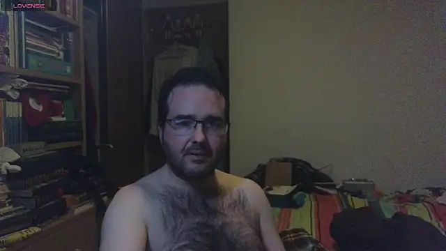 Snapshot of curiosillo83 chatting on February 2025 06:13:02 PM curiosillo83 online show from February 2025 06:13:02 PM