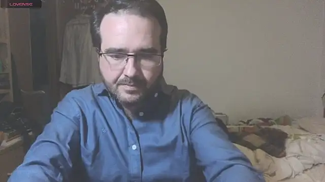 Snapshot of curiosillo83 chatting on February 2025 04:02:01 PM curiosillo83 online show from February 2025 04:02:01 PM
