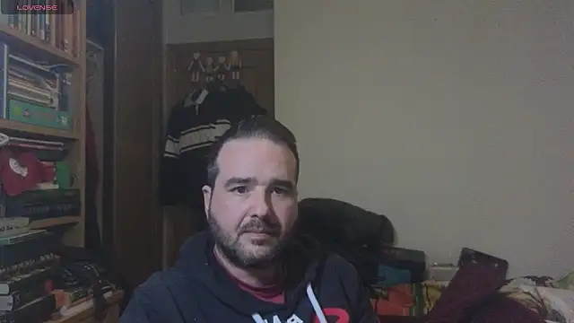 Snapshot of curiosillo83 chatting on February 2025 01:31:02 AM curiosillo83 online show from February 2025 01:31:02 AM
