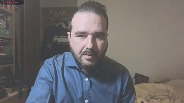 Snapshot of curiosillo83 chatting on February 2025 04:48:01 PM curiosillo83 online show from February 2025 04:48:01 PM