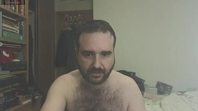 Snapshot of curiosillo83 chatting on February 2025 06:28:01 AM curiosillo83 online show from February 2025 06:28:01 AM