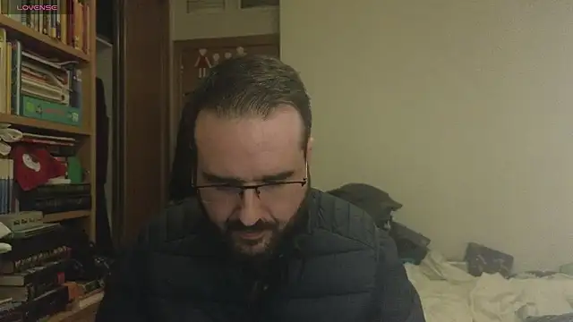 Snapshot of curiosillo83 chatting on February 2025 03:31:02 PM curiosillo83 online show from February 2025 03:31:02 PM