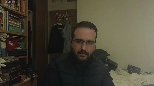 Snapshot of curiosillo83 chatting on February 2025 06:36:02 PM curiosillo83 online show from February 2025 06:36:02 PM