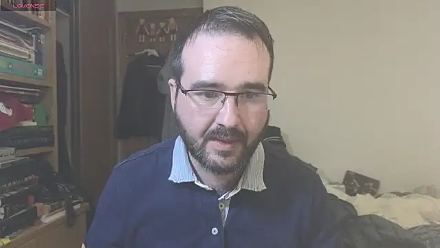Snapshot of curiosillo83 chatting on February 2025 03:38:01 PM curiosillo83 online show from February 2025 03:38:01 PM