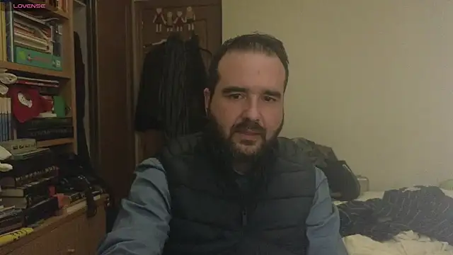 Snapshot of curiosillo83 chatting on February 2025 10:42:02 PM curiosillo83 online show from February 2025 10:42:02 PM