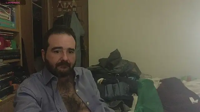 Snapshot of curiosillo83 chatting on March 2025 05:42:01 AM curiosillo83 online show from March 2025 05:42:01 AM