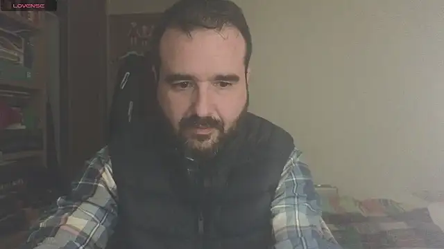 Snapshot of curiosillo83 chatting on March 2025 06:33:02 PM curiosillo83 online show from March 2025 06:33:02 PM