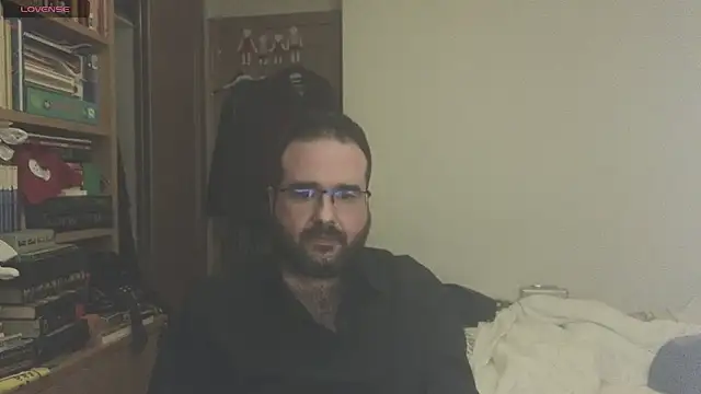Snapshot of curiosillo83 chatting on March 2025 06:18:01 PM curiosillo83 online show from March 2025 06:18:01 PM