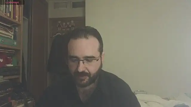 Snapshot of curiosillo83 chatting on March 2025 09:22:01 PM curiosillo83 online show from March 2025 09:22:01 PM
