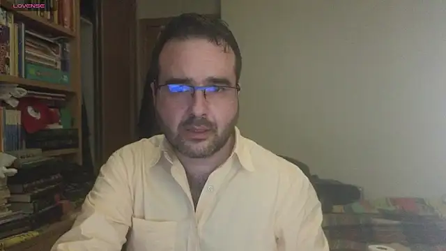 Snapshot of curiosillo83 chatting on March 2025 11:40:02 AM curiosillo83 online show from March 2025 11:40:02 AM
