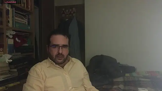 Snapshot of curiosillo83 chatting on March 2025 02:45:02 PM curiosillo83 online show from March 2025 02:45:02 PM