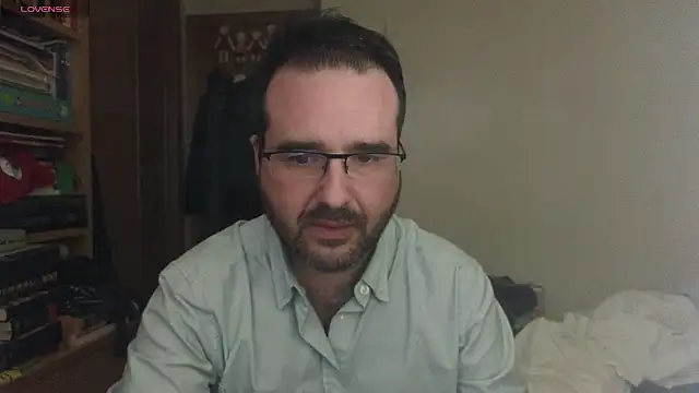 Snapshot of curiosillo83 chatting on March 2025 03:23:02 PM curiosillo83 online show from March 2025 03:23:02 PM