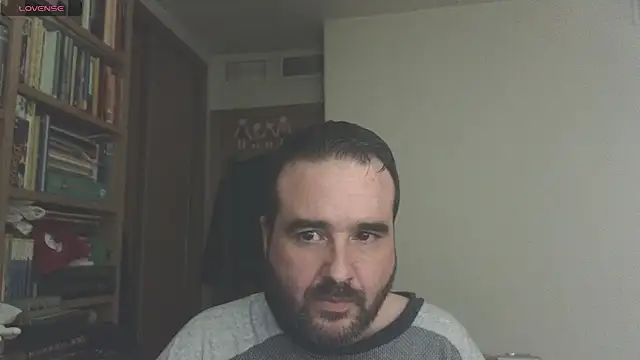 Snapshot of curiosillo83 chatting on March 2025 05:21:01 PM curiosillo83 online show from March 2025 05:21:01 PM