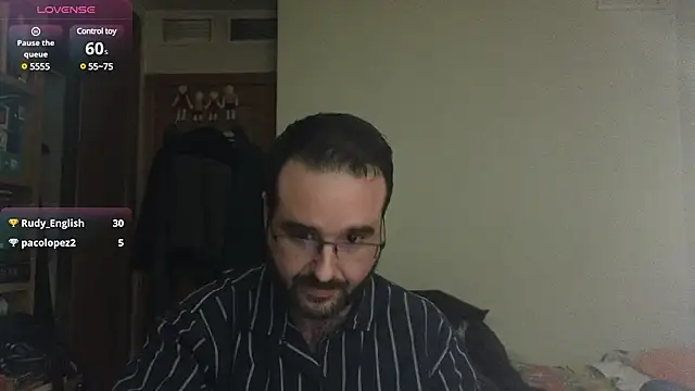Snapshot of curiosillo83 chatting on March 2025 08:45:01 AM curiosillo83 online show from March 2025 08:45:01 AM