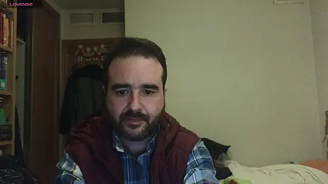 Snapshot of curiosillo83 chatting on March 2025 03:14:02 PM curiosillo83 online show from March 2025 03:14:02 PM