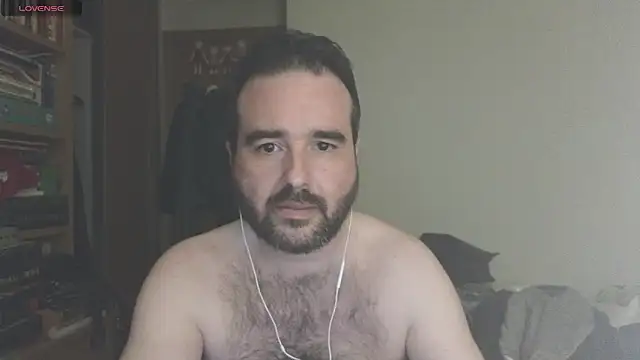 Snapshot of curiosillo83 chatting on March 2025 12:04:02 PM curiosillo83 online show from March 2025 12:04:02 PM
