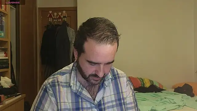 Snapshot of curiosillo83 chatting on September 2025 03:35:02 PM curiosillo83 online show from September 2025 03:35:02 PM