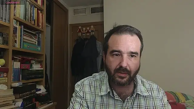 Snapshot of curiosillo83 chatting on September 2025 04:44:02 PM curiosillo83 online show from September 2025 04:44:02 PM