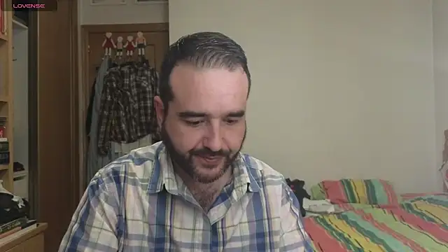 Snapshot of curiosillo83 chatting on October 2025 09:56:01 PM curiosillo83 online show from October 2025 09:56:01 PM
