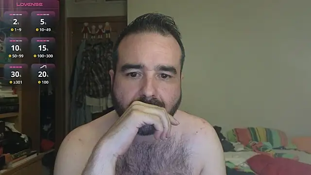 Snapshot of curiosillo83 chatting on October 2025 01:42:02 PM curiosillo83 online show from October 2025 01:42:02 PM