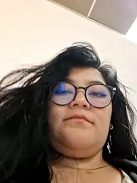 Snapshot of Sakura_0505 chatting on November 2025 10:24:01 PM Sakura 0505 online show from November 2025 10:24:01 PM