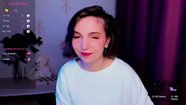 KindHazelHere  online show from November 2025 06:07:02 PM