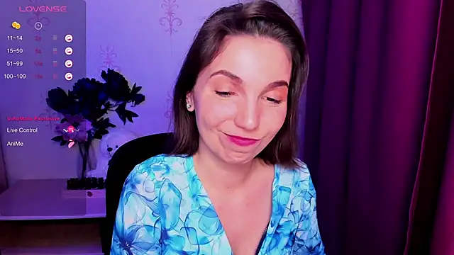 KindHazelHere  online show from February 2026 06:31:02 AM