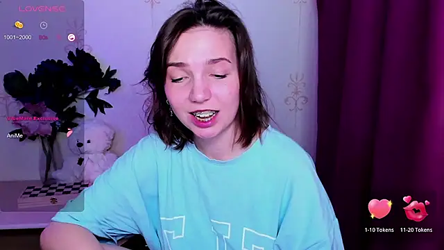 KindHazelHere  online show from April 2026 07:39:02 AM