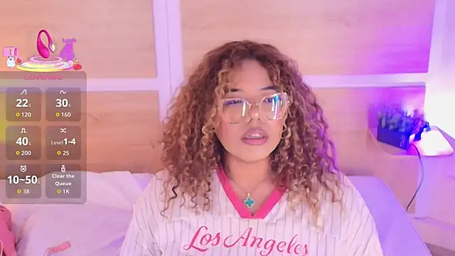  nickypurple  online show from January 2026 07:08:01 PM