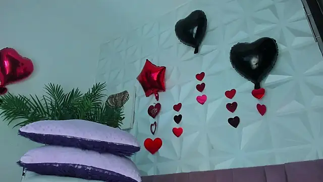 Hellen Sky online show from April 2026 07:14:01 PM