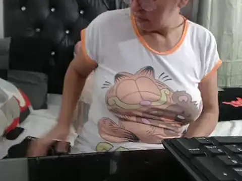 jellyfishhot online show from February 2025 04:42:02 PM