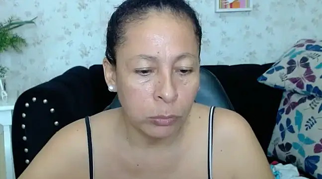 mature martina online show from January 2025 02:14:01 AM
